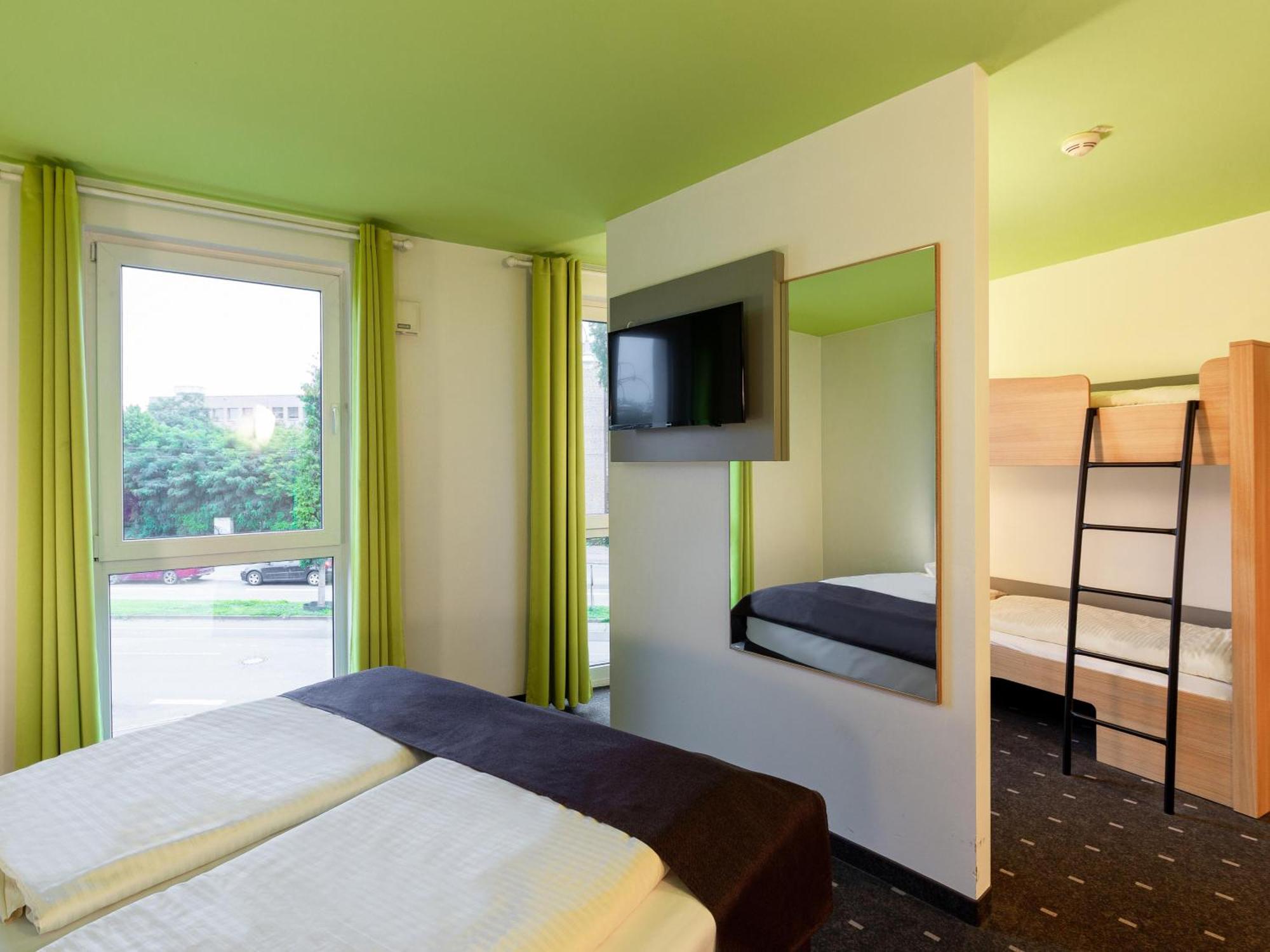B&B Hotel Krefeld Eksteriør billede